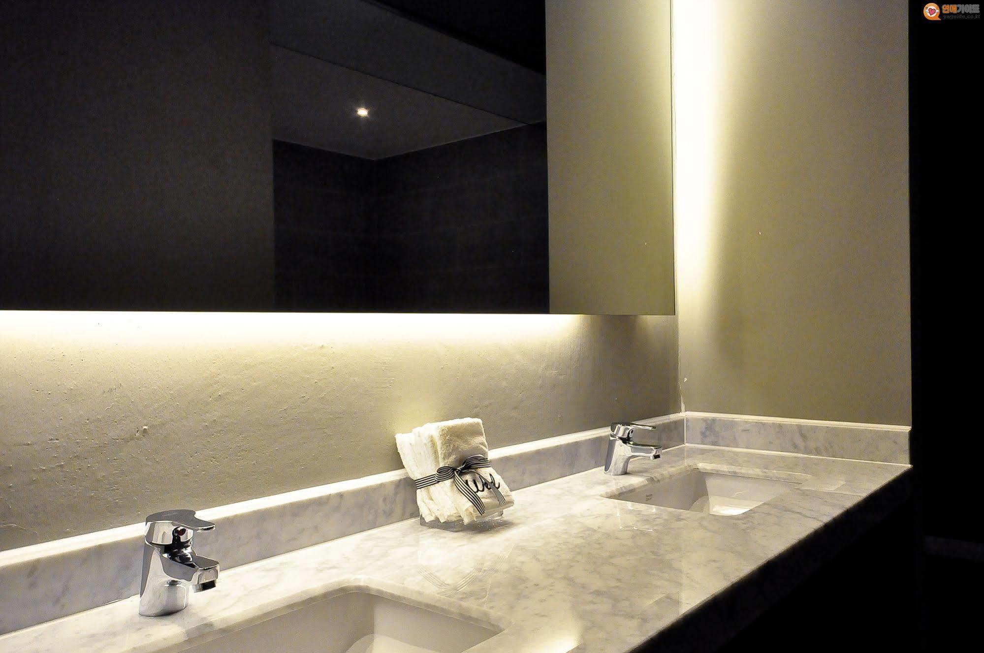 Boutique H Hotel Тегу Екстер'єр фото
